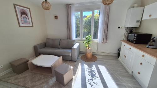 Saint-Andre-les-Vergers Apartamento | Appartement cosy et chaleureux