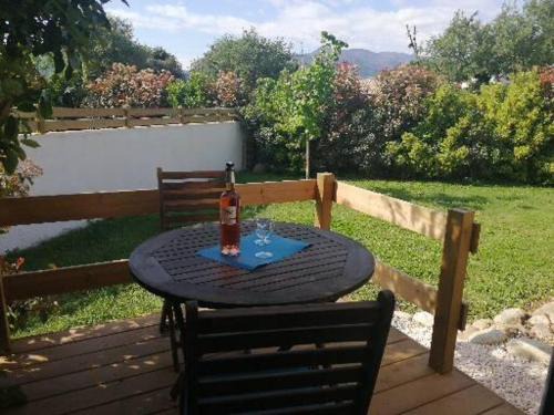 Saint-Jean-Pla-de-Corts Apartamento | Appartement de vacances à la campagne