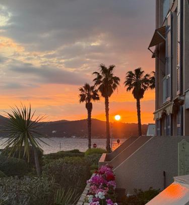 Saint-Mandrier-sur-Mer Apartamento | Appartement Les embruns