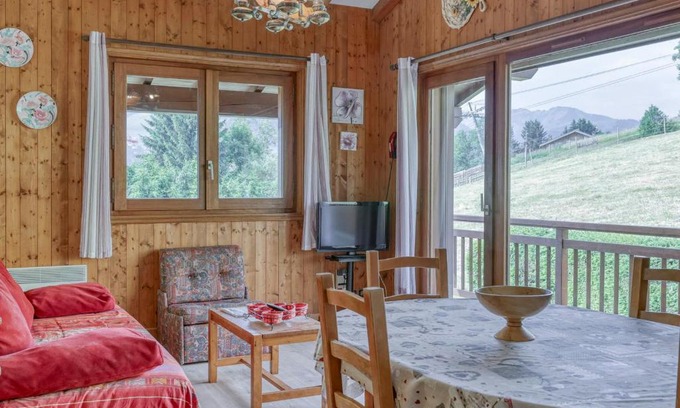 Megeve Apartamento | Appartement 2 pièces mezzanine avec balcon, parking et télécabine à proximité à Megève - FR-1-453-51
