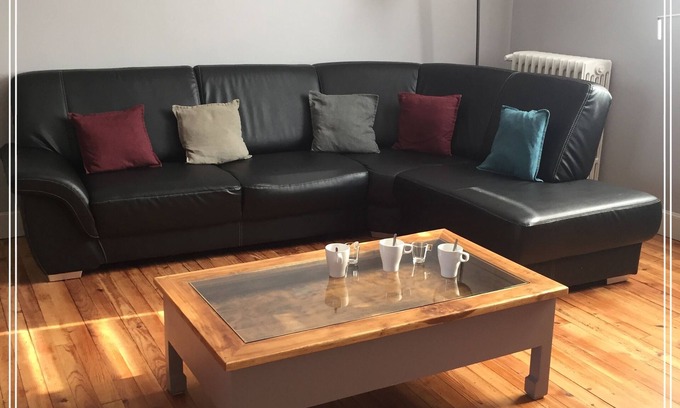 Espalion Apartamento | Appartement 3 Chambres Proches du Centre Ville