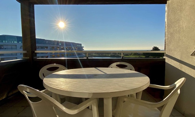 Arzon Apartamento | Appartement 3 Pièces, vue sur Mer, à Louer Pour les Vacances