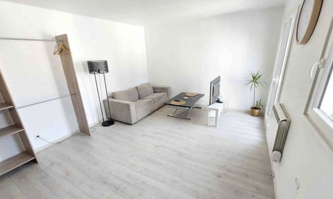 Villepinte Apartamento | Appartement 32m2 a Proximité du Parc des Expositions de Villepinte/ Aéroport CDG