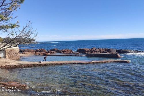 Boulouris-sur-Mer Apartamento | Appartement 4 pers au calme à boulouris