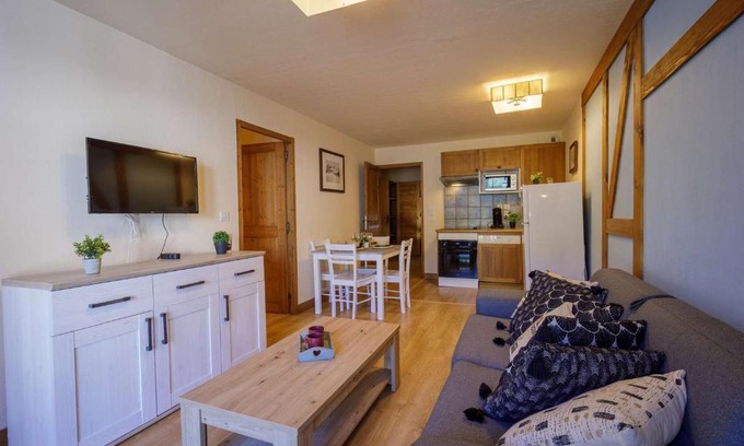 Saint-Lary-Soulan Apartamento | Appartement 6 pers, balcon, piscine & sauna, parking sécurisé, Saint-Lary-Soulan - FR-1-296-421