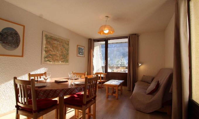 Saint-Chaffrey Apartamento | Appartement 6 Pers. avec Balcon, Proche Navette et Parking Gratuit à Serre-Chevalier - FR-1-330E-92