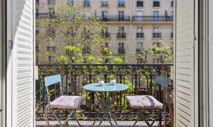 Quartier de Javel Apartamento | Appartement Agraives, avec balcon - Welkeys