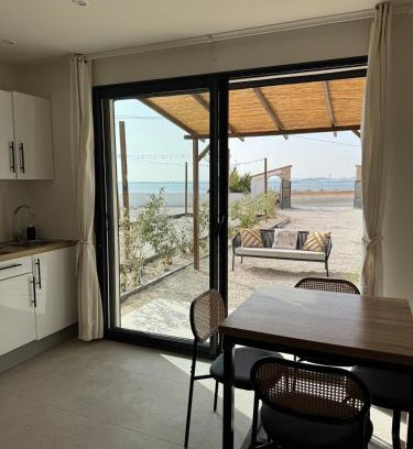 Vitrolles Apartamento | Appartement au calme au bord l'étang