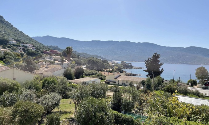 Tiuccia Apartamento | Appartement au Calme Proximité Plage
