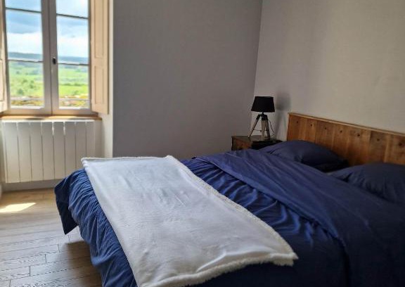 Vezelay Apartamento | Appartement au coeur de Vezelay - GALERIE 10