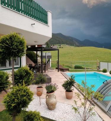 Forstau Apartamento | Appartement Auwald