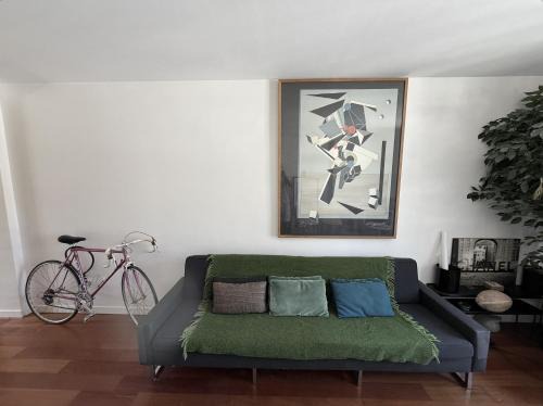 3rd Arrondissement Apartamento | Appartement avec balcon