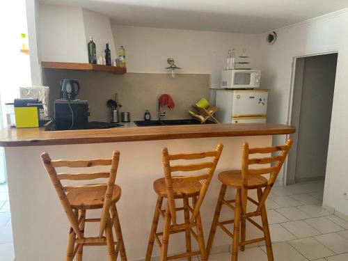 Salernes Apartamento | Appartement avec jardin