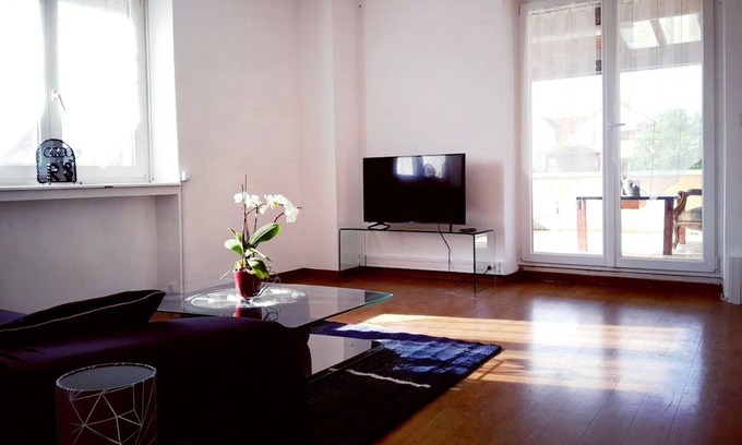 Crehange Casa | Appartement Avec la Terrasse Couverte à 2.1 km du Golf