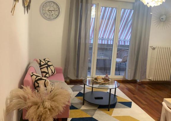 Ecublens Apartamento | Appartement avec Netflix - proche de Renens Gare