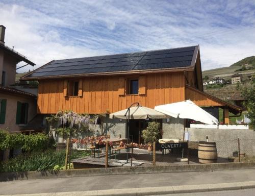 Busserach Apartamento | Appartement avec salle de bain, parking à la vigne