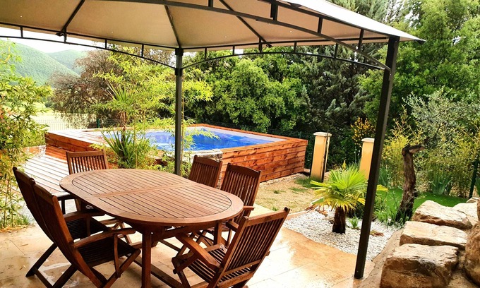 Saint-Julien Apartamento | Appartement bas de Villa Standing Piscine Verdon