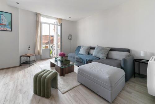 Vieux Vichy Apartamento | Appartement Blaise coeur de Vichy