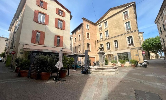 Romans-sur-Isere Apartamento | Appartement centre historique Romans