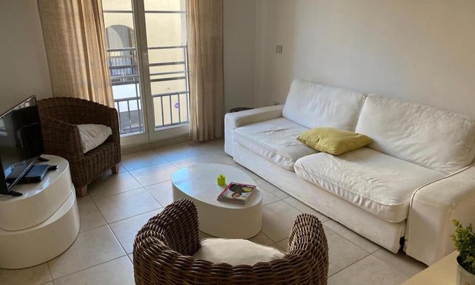 Porquerolles Apartamento | Appartement climatisé 50m2 centre du village