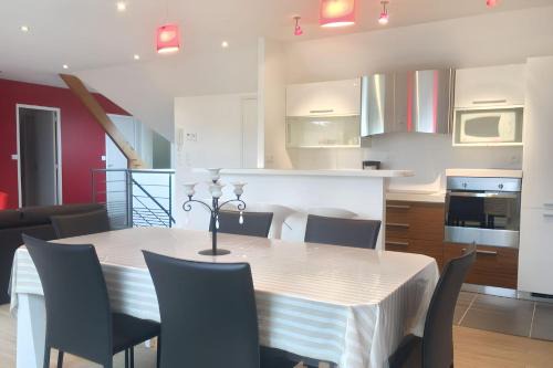 Planguenoual Apartamento | Appartement confortable à Lamballe avec vue sur mer