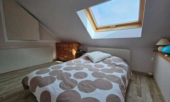 Camaret-sur-Mer Apartamento | Appartement Cosy Avec vue Magnifique sur la Plage du Corréjou