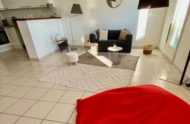 Merville Apartamento | Appartement cosy. Merville centre. Proche aéroport et Parc Exposition