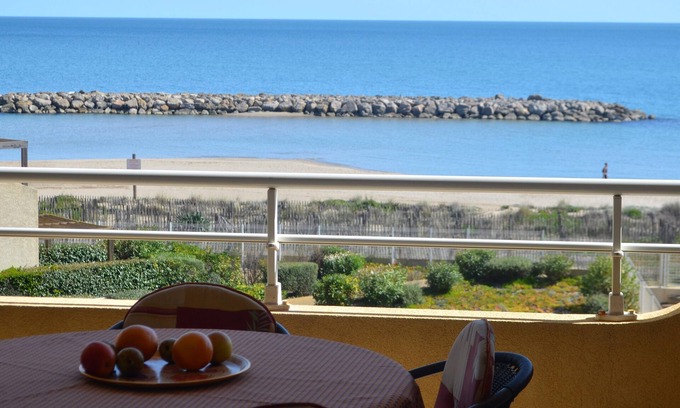 Valras-Plage Apartamento | Appartement D'exception sur la Plage Avec Piscine