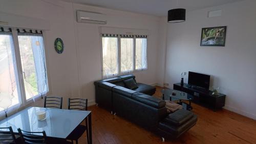 Jonzac Apartamento | appartement de 79 m² à 500 mètres de la cure