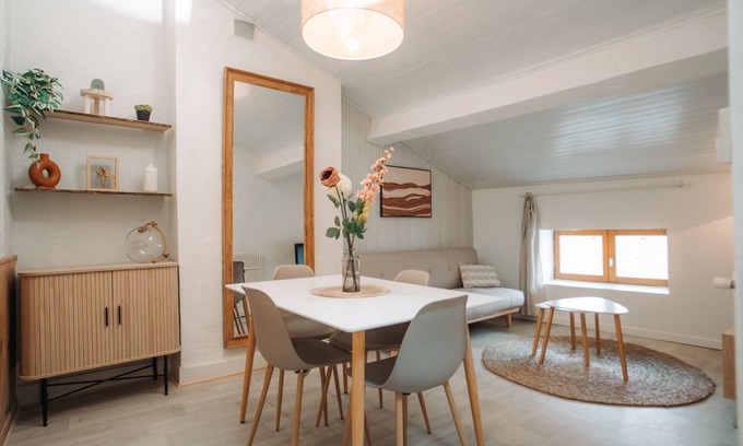 Le Puy-en-Velay Apartamento | Appartement de Charme en Hypercentre du Puy-en-velay!