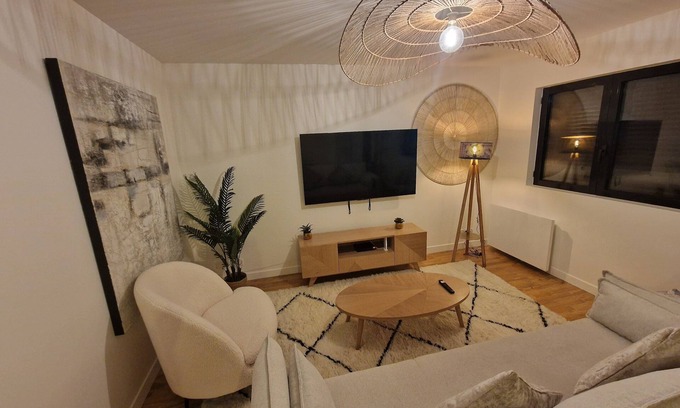 Enghien-les-Bains Apartamento | Appartement Enghien-les-bains à 7 min du Casino