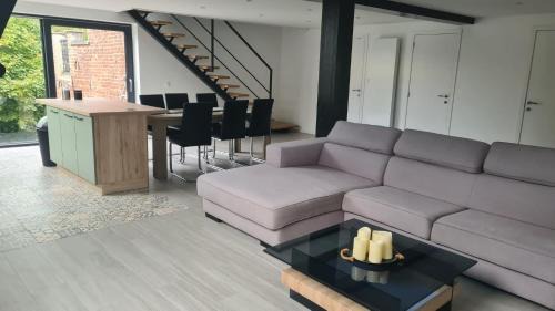 St. Genesius-Rode Apartamento | Appartement en duplex avec 2 chambres