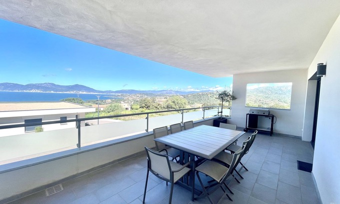 Pietrosella Apartamento | Appartement en Corse Avec vue sur la mer & sur les Îles Sanguinaires