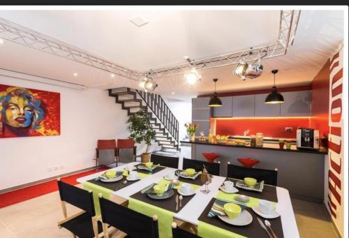 Busserach Apartamento | Appartement entier avec cuisine et salle de bain à louer
