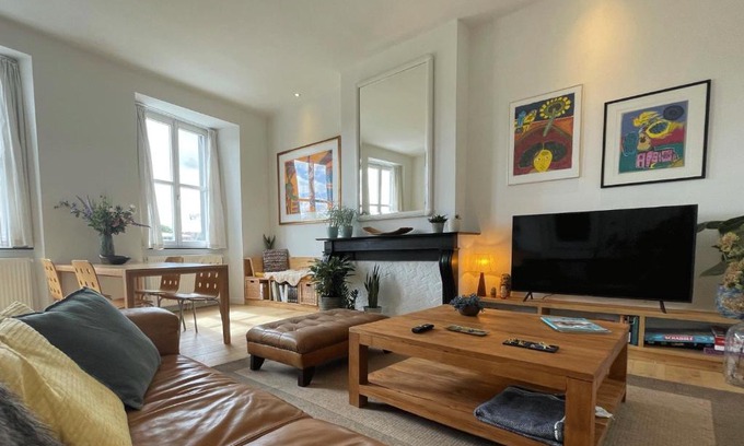 Tournai Apartamento | Appartement et parking privatif le long de l Escaut