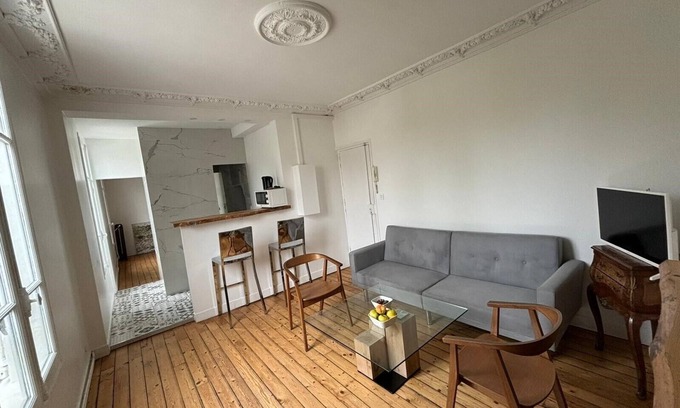 Bois-Colombes Apartamento | Appartement 2 Pièces Calme Comme à la Campagne et au Coeur de la Ville!