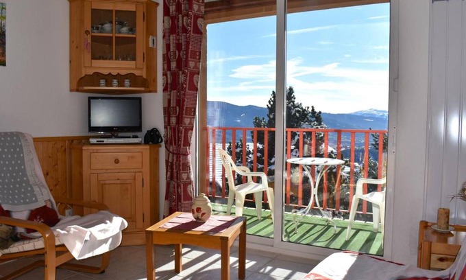Font-Romeu-Odeillo-Via Apartamento | Appartement 2 pièces cabine, plein sud, balcon, parking, à 800m du centre de Font-Romeu - FR-1-580-80