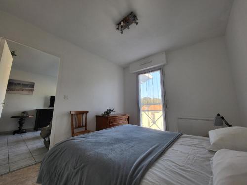 Saint-Brevin-l'Ocean Apartamento | Appartement T2 avec balcon, à 100m de la plage et proche des commerces à Saint-Brevin-les-Pins - FR-1-364-93