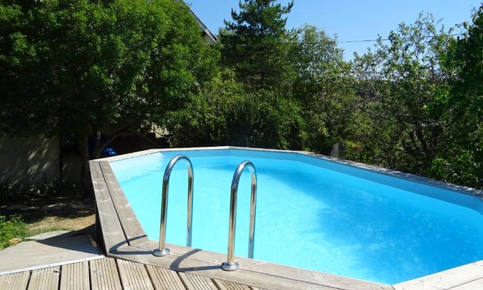 Saint-Pierre-Lafeuille Apartamento | Appartement de 2 chambres avec piscine privee spa et jardin clos a Saint Pierre Lafeuille