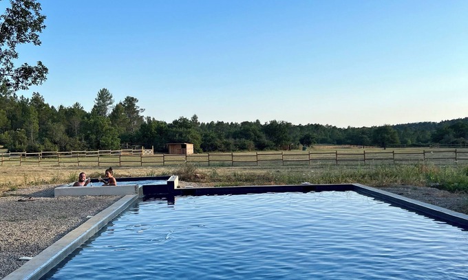 Aups Otro | Appartement Indépendant Dans mas Provencal, Piscine/jacuzi