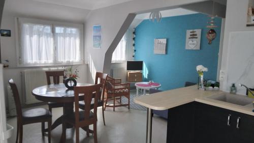 Fouesnant Apartamento | Appartement indépendant Ar Neiz