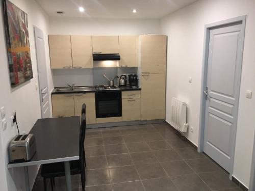 La Tour-du-Pin Apartamento | Appartement la Gare