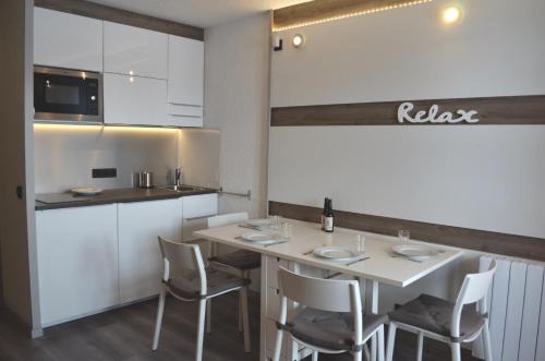 Villard-Reculas Apartamento | Appartement "Marmottes 19 "studio l'Alpe d'Huez, Villard Reculas