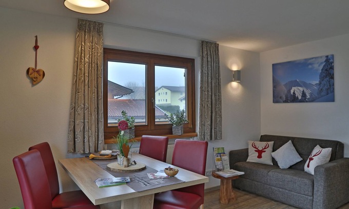 Bichlbach Apartamento | Appartement mit Bergblick