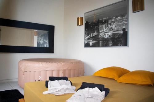 Bagnolet Apartamento | Appartement moderne à Bagnolet, 60 m² avec Jacuzzi