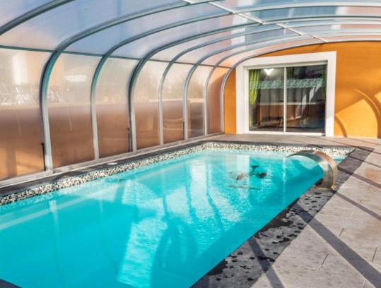 Plan-d'Aups-Sainte-Baume Apartamento | Appartement moderne avec piscine à Plan-d'Aups 55 m² - Spa inclus​