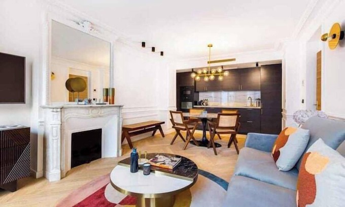 Saint-Vincent-de-Paul Apartamento | Apartamento recientemente reconstruido por el arquitecto ☆ Lafayette/Gare du Nord ☆