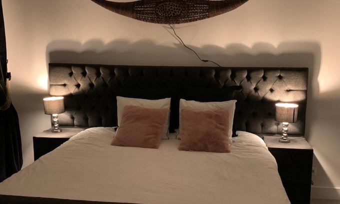 Amandus - Atheneum Apartamento | Appartement op Italiëlei