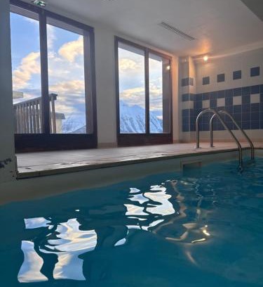 Orcieres-Merlette Apartamento | Appartement Orcières-Merlette Pied des Pistes Piscine By Kelly