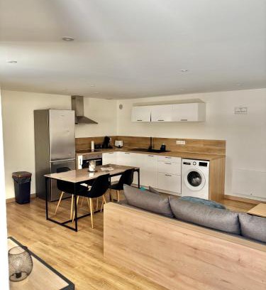 Etoile-sur-Rhone Apartamento | Appartement plein coeur village